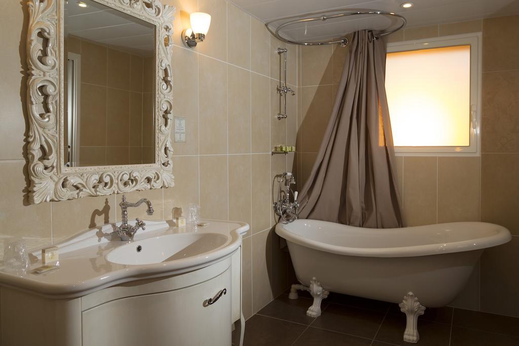 Chambre Double Classique avec Terrasse - Vue sur Rivière